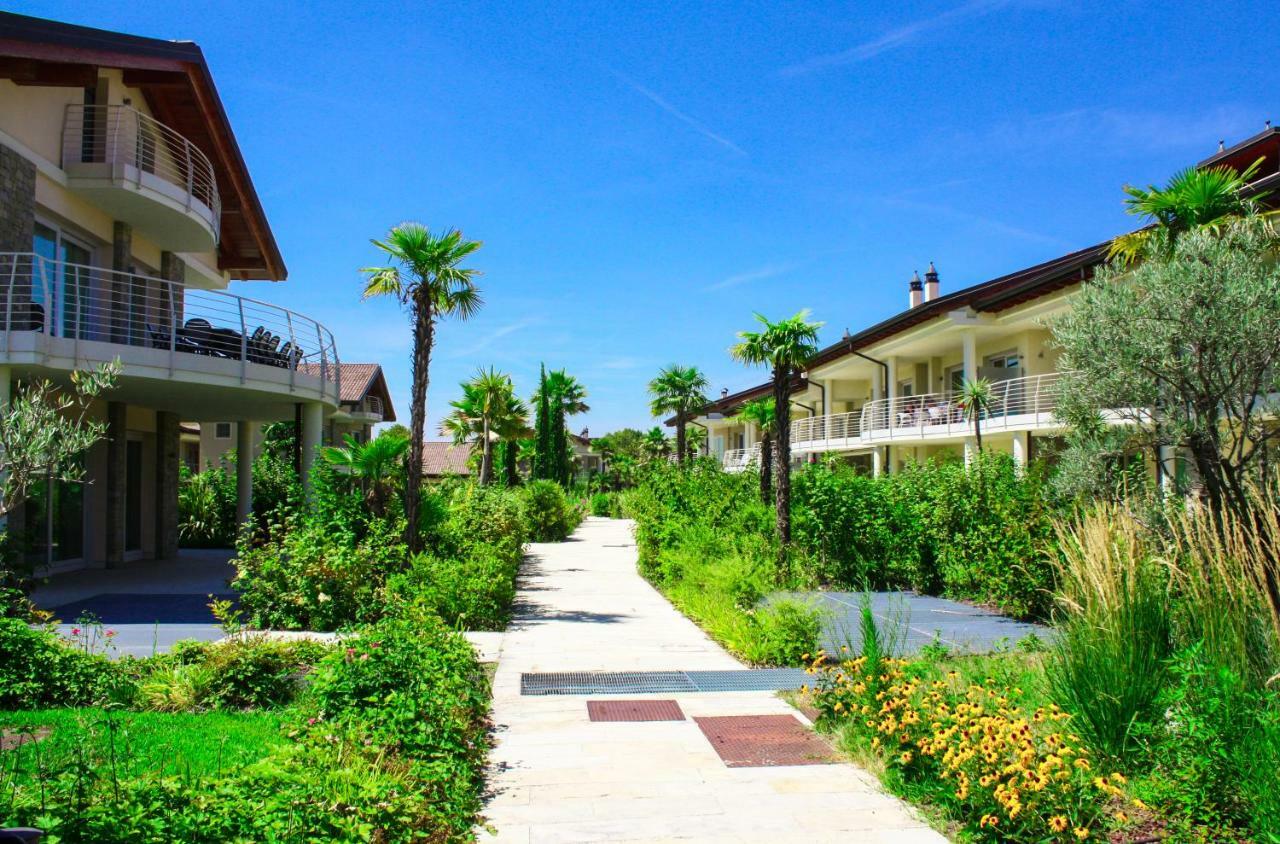 Sky Fort Garda View Sirmione Exterior photo